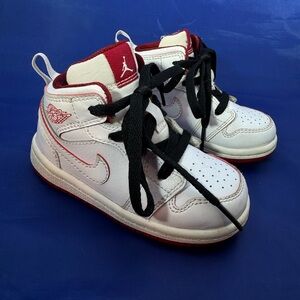 Jordan 1 Mid Toddler Size 6C - White/Gym Red/Black - Gently Used